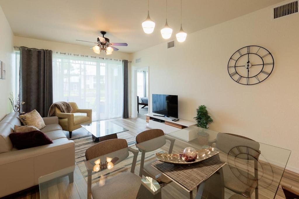 Free Golf! Stay, Play, Work From Luxury 2Bdr Plus Den 1St Floor Villa In Lely Golf Resort Нейплс Экстерьер фото
